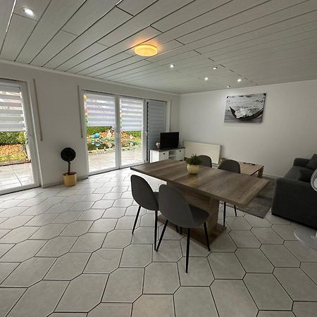 Ferienwohnung Am Hafen Ruestersiel ヴィルヘルムスハーフェン エクステリア 写真