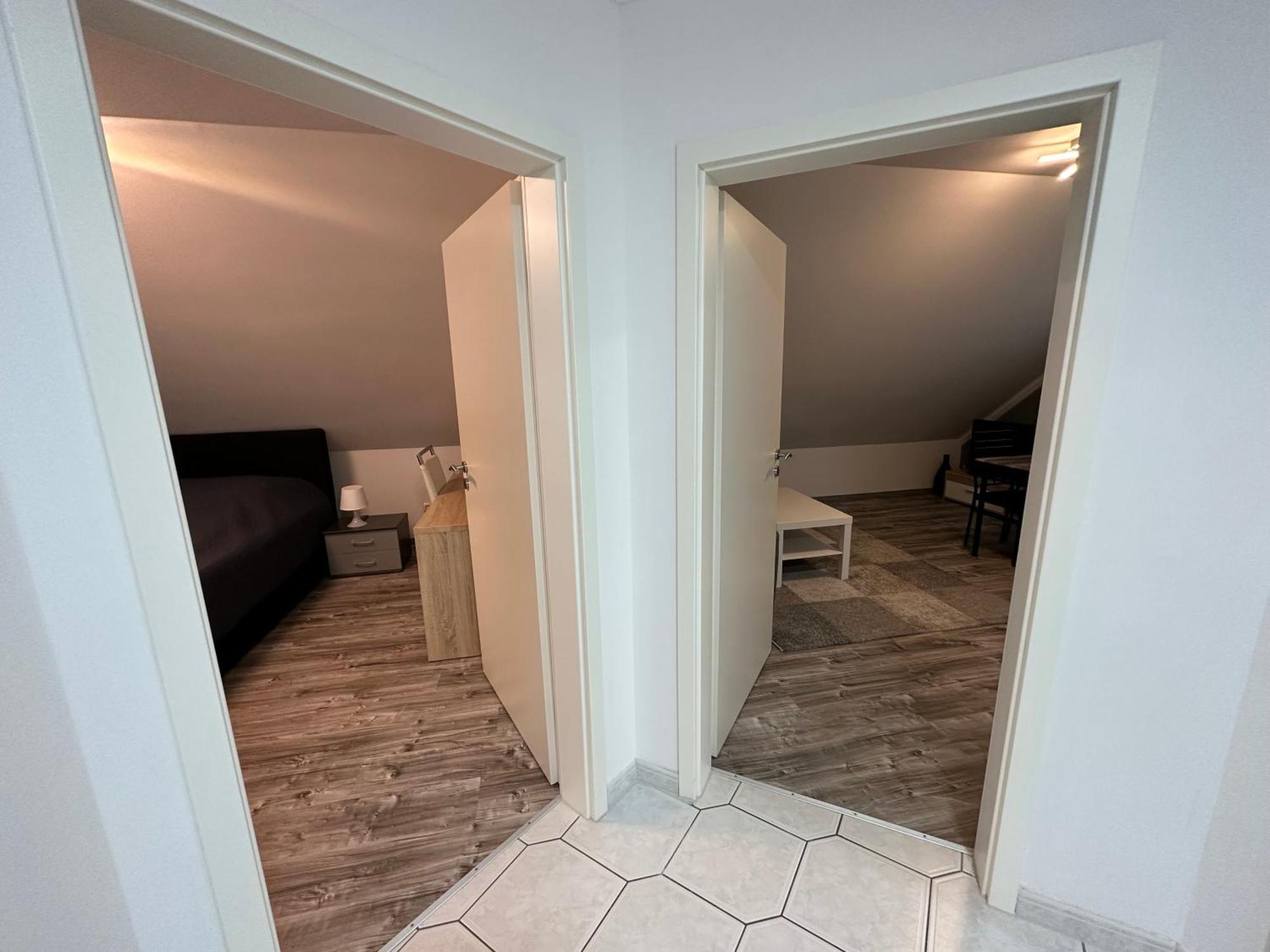 Ferienwohnung Am Hafen Ruestersiel ヴィルヘルムスハーフェン エクステリア 写真